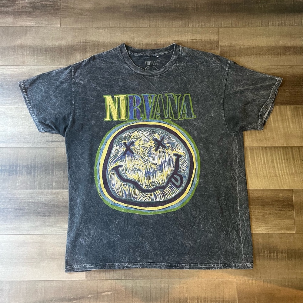 Nirvana Men's L Smile Face Acid Wash Distressed Vintage Wash T-Shirt
